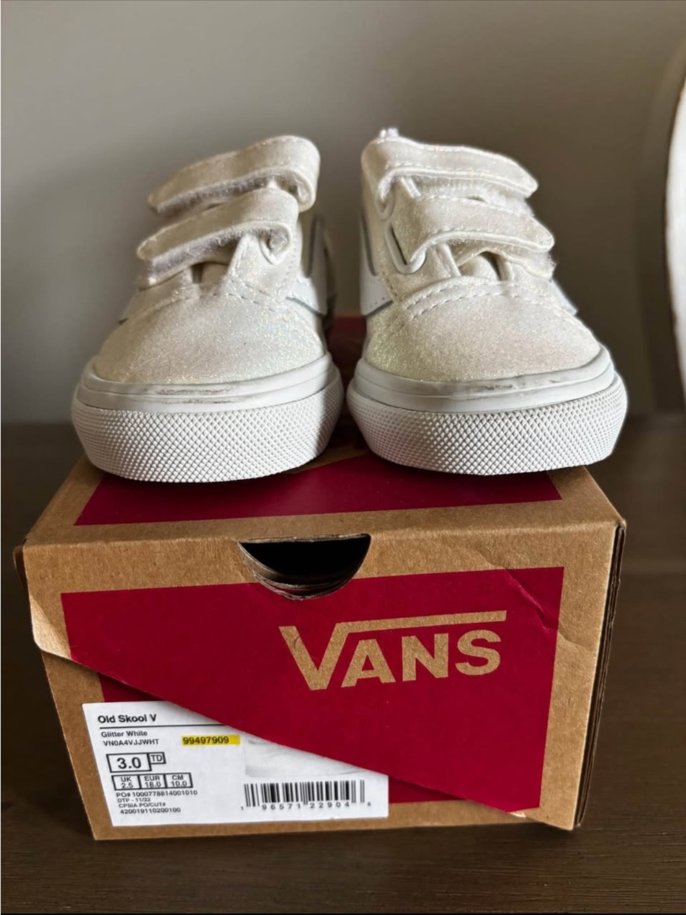 Vans Baby Old Skool V Glitter White Sneakers